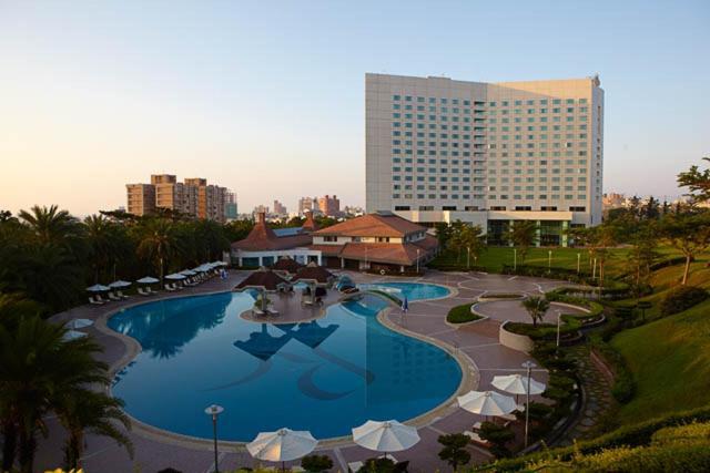 Parkview Hotels & Resorts Hualien Extérieur photo The Royal